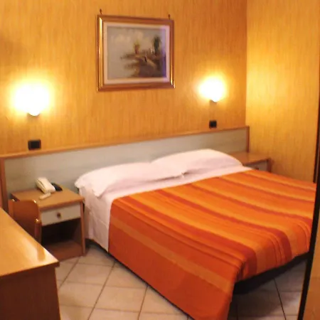 Isolabella Hotel 2*