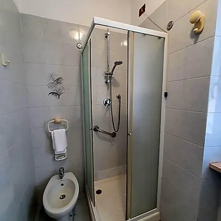 Отель Isolabella Bussoleno